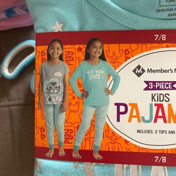 Member’s Mark kid’s pj set 1 long sleeve top, 1 Tee pants size 7/8 - Picture 2 of 6